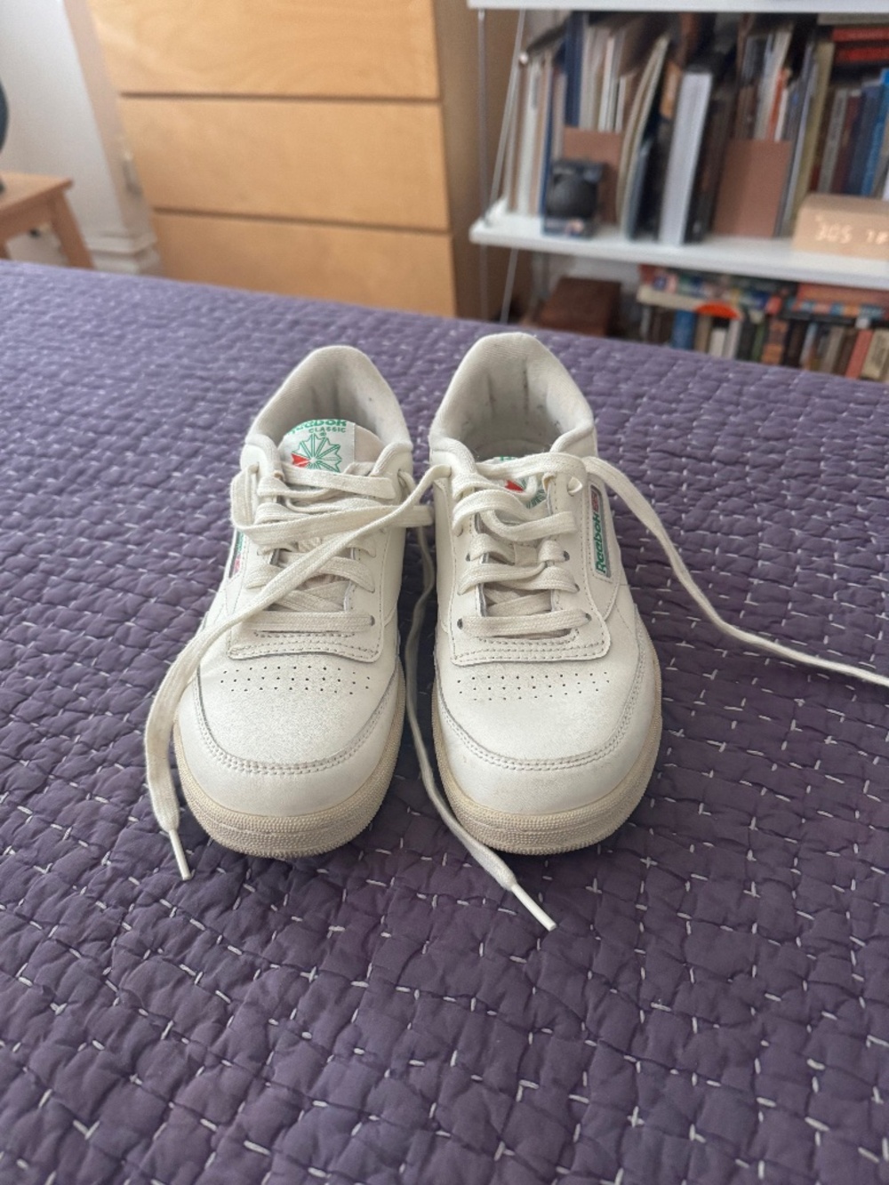 Reebok Club C 85 Vintage Womens Size 6 Sneakers Like New